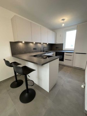 Penthouse Wohnung in der Innenstadt, Sauna auf der Dachterrasse, 3 TG Stellplätze, 202 qm