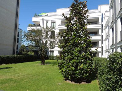 Exklusive, großzügige 3-Zimmer-Wohnung mit großem Garten in D-Oberkassel