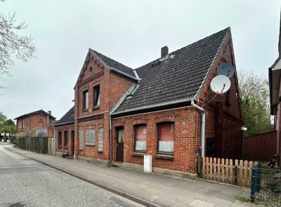 MFH | 4 WE | 220 m² Wfl. | 586 m² Grdst. | vermietet |Elbnähe |
