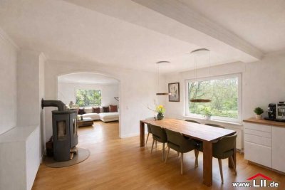 Freistehendes Einfamilienhaus mit Pool – ruhig, grün, familienfreundlich