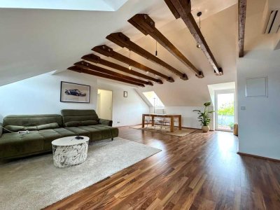 Attraktive 4ZKB Dachgeschosswohnung mit Balkon, Klima &Stellplatz