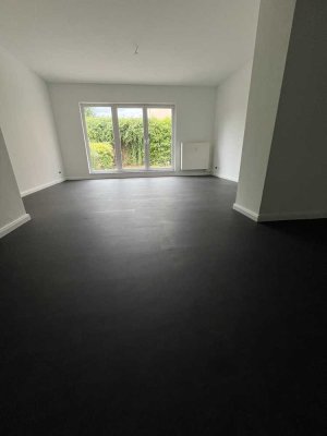 Attraktive 2 Zimmer-Hochparterre-Wohnung in Schwerin