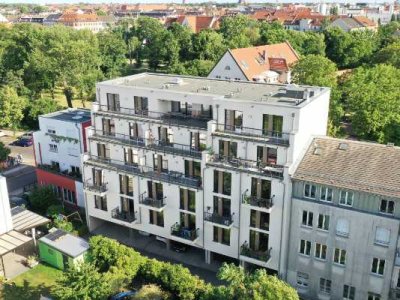Stilvolle, möblierte 2-Zimmer-Wohnung im 4. OG mit Dachterrasse in Reudnitz-Thonberg