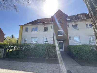 2 Zimmer-Wohnung mit modernisiertem Tageslichtbad und Dusche