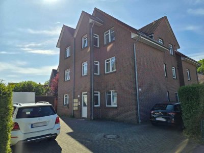 Delmenhorst – Stickgras – gemütliche 3 Zi. im Dachgeschoss – Balkon – Keller