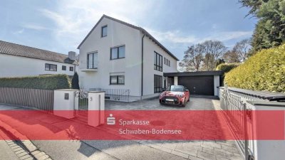 Gepflegte Villa im Spickel mit großem Garten!