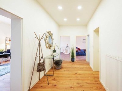 Modern sanierte 4‑Zimmer‑Wohnung mit Einbauküche und Gartenbalkon – 2 Min. zum Hbf