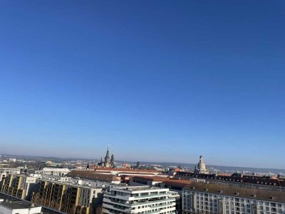 Innenstädtisches Wohnen: Exklusives Penthouse mit Dachterrasse