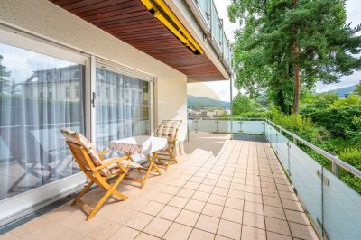 Exklusives Wohnerlebnis: Terrassentraum mit Weitblick hinter dem Casino
