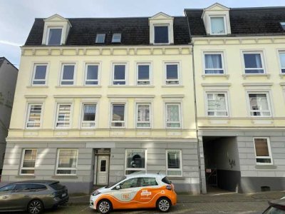 2,0-Zimmer-Wohnung, Dorotheenstr. 15, 2.OG 
    ! Bitte bewerben Sie sich online !