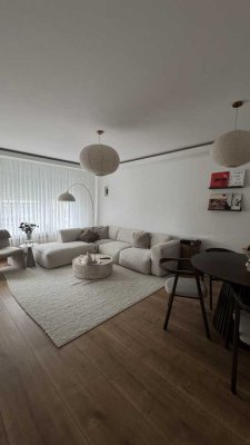 Zweitbezug nach Sanierung! Stilvoller 80 m² Wohntraum mit 3 Zimmern