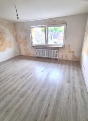 Großzügige 4-Zimmer-Wohnung mit Tageslichtbad!