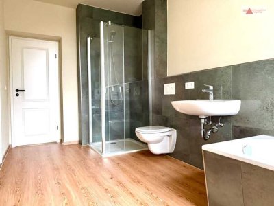 Alles neu - hochwertig sanierte 2-Raum-Wohnung in ruhiger, zentraler Lage von Annaberg!