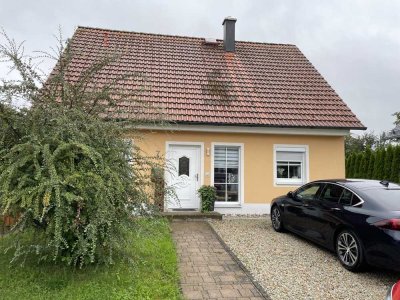 Wohnhaus in Kulmain - tolle Gelegenheit für Familien, die ein Zuhause mit schönem Garten suchen!
