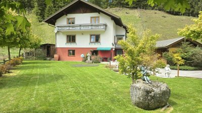 Großzügiges Haus mit Garten &amp; Bergblick - Nähe Turracher Höhe &amp; Bad Kleinkirchheim