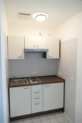 Geräumige 1-Zi-Wohnung mit Balkon und grüner Aussicht im Cottbuser Süden zu vermieten!