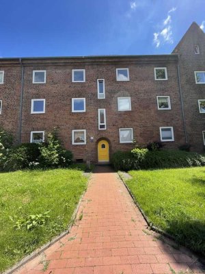 Gemütliche 2,5-Zimmer-Etagenwohnung in Kiel – 58 m² mit neuem Bad und Terrasse