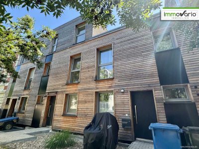 Tolles Reihenmittelhaus über 3 Etagen mit Fußbodenheizung, Terrasse, Balkon, Tageslichtbad, Gäste-WC