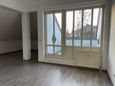 Ihre erste eigene Wohnung im schönen Kirchsteigfeld- Potsdam sucht Sie!