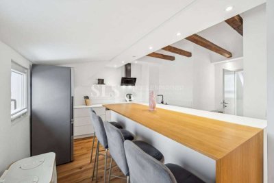 Moderne 3-Zimmer-Dachgeschosswohnung in ruhigem Mehrfamilienhaus