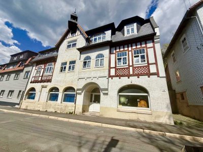 lichtdurchflutete Dachgeschosswohnung in zentraler Lage von Zella-Mehlis zu verkaufen