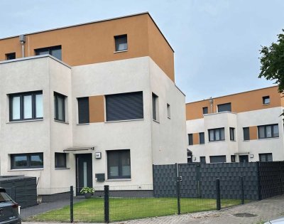 4,5-Zimmer-Reihenendhaus mit Garage in Salzgitter Hallendorf