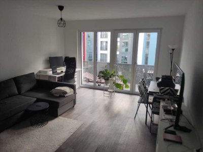 Helle 3-Zimmer Wohnung mit 2 Balkone im 2. OG in Berlin-Niederschöneweide