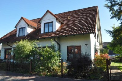Sehr gepflegte DHH mit 140m² Wohnfläche in sehr ruhiger Lage in Finowfurt zu verkaufen