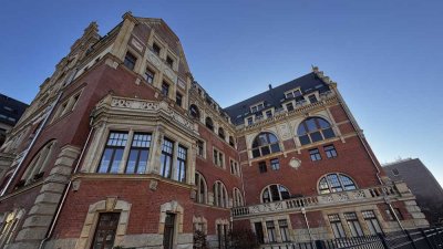 Frei-werdende Wohnung mit moderner Ausstattung am Gutenbergplatz