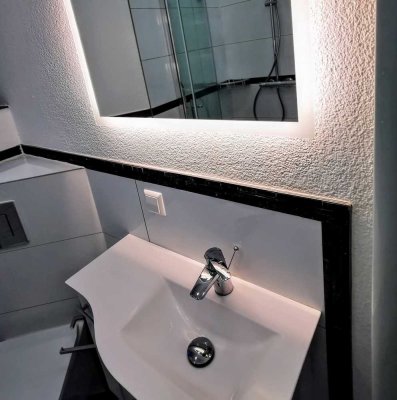Erstbezug: Luxuriöse 2-Zimmer-Wohnung in Mannheim, saniert & top geschnitten, günstige Fernwärme