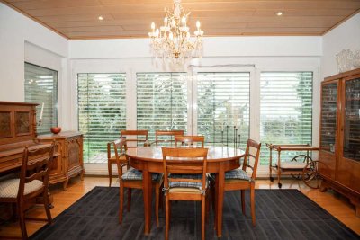 LAGE! LAGE! LAGE! DREIFAMILIENHAUS MIT BEZAUBERNDEM GARTEN & GARAGE IN SCHWETZINGEN - OSTSTADT!!!