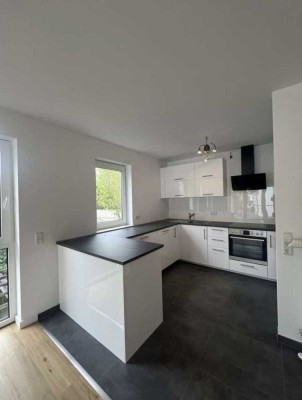 Erstbezug nach Kernsanierung - 2,5 Zimmer-Wohnung in Eppstein
