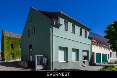 Vielseitiges Wohn- und Geschäftshaus zentraler Lage von Werder