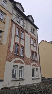 Schöne Altbauwohnung mit Balkon, Garten und Stellplatz