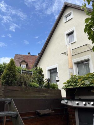 urgemütliches Häuschen in Top-Lage für Liebhaber des Besonderen.