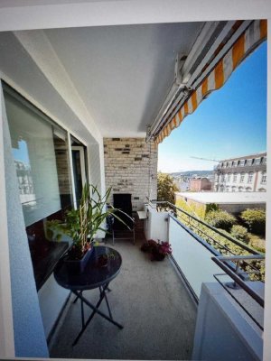 Schöne 2-Zimmer-Wohnung mit Balkon in Aachen von privat