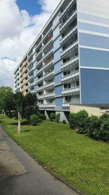 Helle 3-Zimmer-Wohnung mit Südbalkon & Garage in Koblenz-Asterstein