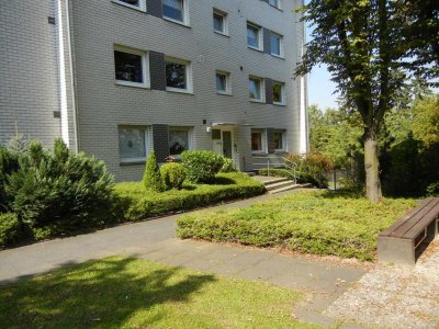 Schön geschnittene 3-Zimmer-Wohnung mit Loggia