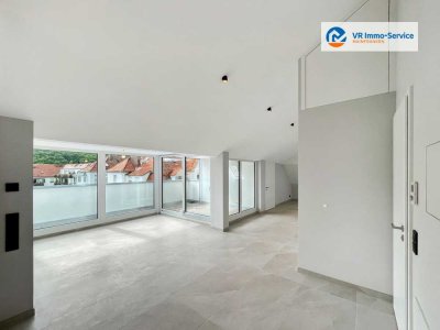 Modernes Luxusdomizil in Bestlage - Hochwertiges Dachgeschossjuwel mit Festungsblick