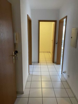 Helle 2-Zimmer Wohnung mit Balkon in Zornheim