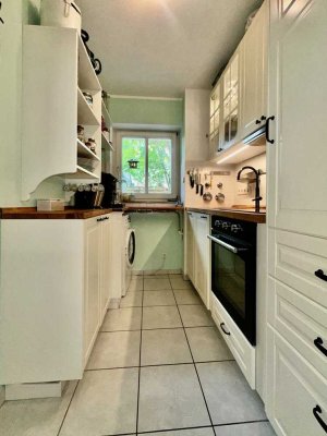 Tolle 2 Zimmer-Wohnung mit Einbauküche mitten in Striesen!