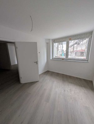 Exklusives Wohnen: Moderne 3-Zimmer-Wohnung mit Terasse - Erstbezug