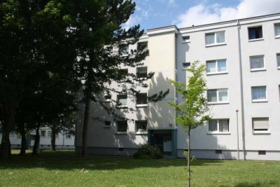2 ZKB mit Balkon und bodengleicher Dusche!!