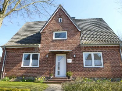 Einfamilienhaus mit Einliegerwohnung in Leck