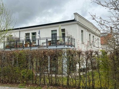 Charmante 4-Zimmer-Terrassen-Wohnung im denkmalgeschütztem Vimy Areal