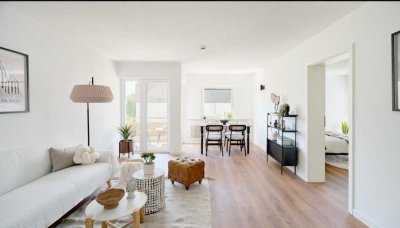 frisch renovierte 3-Zimmer mit Balkon -Bezugsfertig