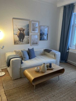 Erstbezug nach Sanierung: vollmöblierte 3-Zi.-Wohnung im 3. OG in Bremerhaven-Mitte