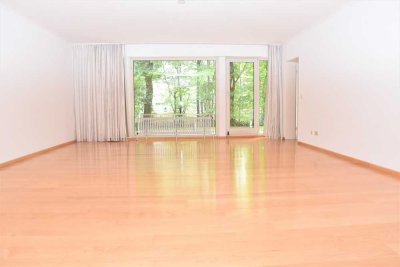 Stilvolle 3 Zimmer Terrassenwohnung in der Menterschwaige mit 2 Bädern, Terrasse und Garten