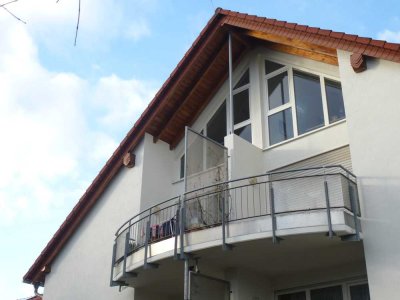 3,5 Zimmer-DG-Maisonette-ETW in 6 FH mit Südbalkon in Dieburg