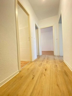 *** Singles oder Paare aufgepaßt!!! Einziehen und Wohlfühlen *** Nähe LÜD-Zentrum ***